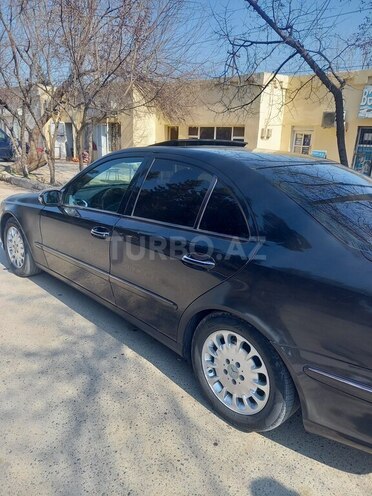 Mercedes E 270 2002, 392,000 km - 2.7 л - Şirvan