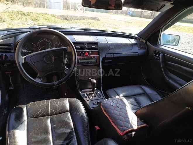Mercedes C 200 2000, 435,000 km - 2.0 l - İmişli
