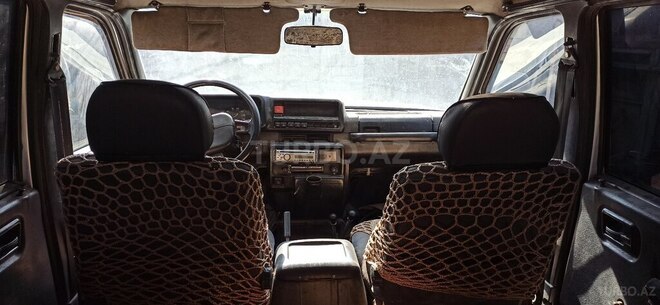 UAZ Patriot 2002, 200,000 km - 2.5 l - Gəncə