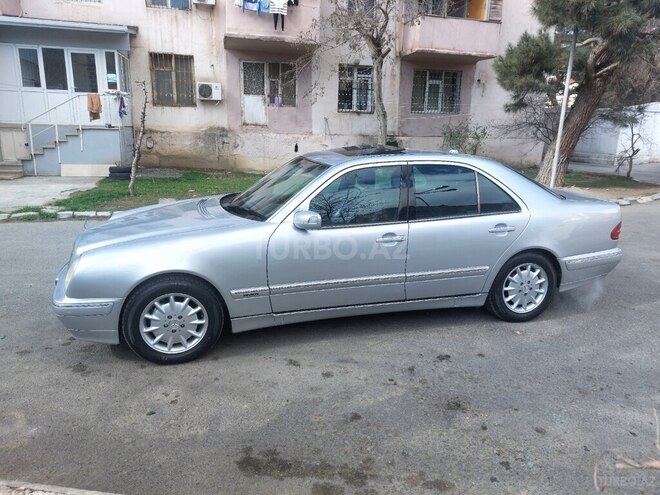 Mercedes E 240 2002, 280,500 km - 2.4 l - Bakı