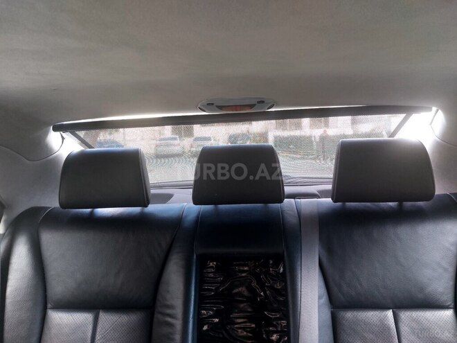 Mercedes E 240 2002, 280,500 km - 2.4 l - Bakı