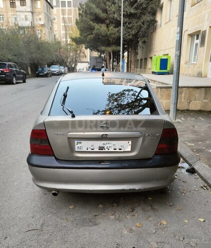 Opel Vectra 1997, 397,000 km - 2.0 l - Bakı