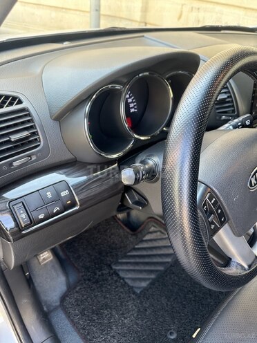 Kia Sorento 2010, 195,000 km - 2.0 l - Bakı