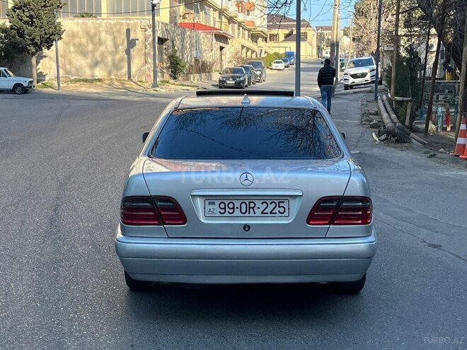 Mercedes E 230 1997, 321,550 km - 2.3 l - Bakı