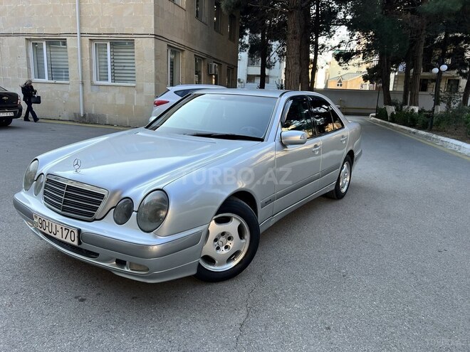 Mercedes E 270 2000, 432,722 km - 2.7 l - Bakı