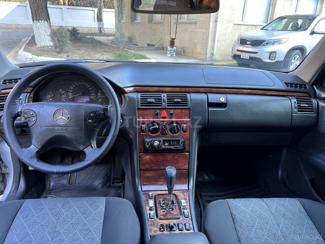 Mercedes E 270 2000, 432,722 km - 2.7 l - Bakı