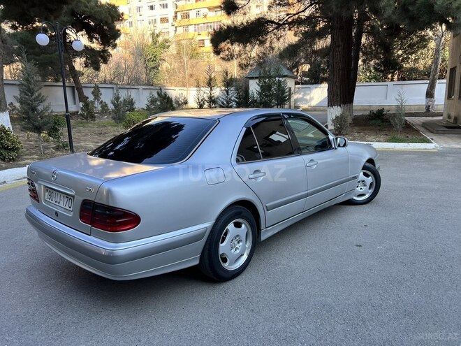 Mercedes E 270 2000, 432,722 km - 2.7 l - Bakı
