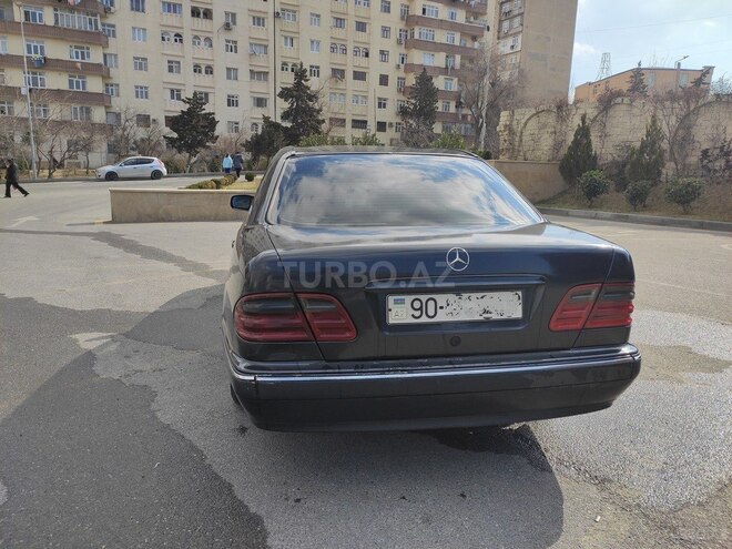 Mercedes E 220 1999, 860,000 km - 2.2 l - Bakı
