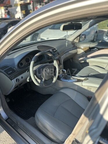 Mercedes E 270 2002, 475,250 km - 2.7 л - Bakı