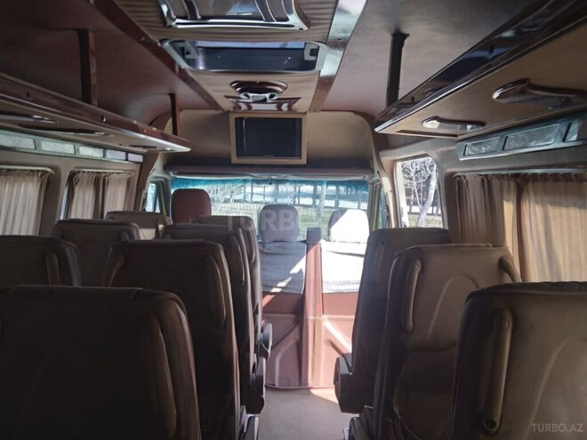 Mercedes Sprinter 313 2003, 678,453 km - 2.2 l - Sumqayıt