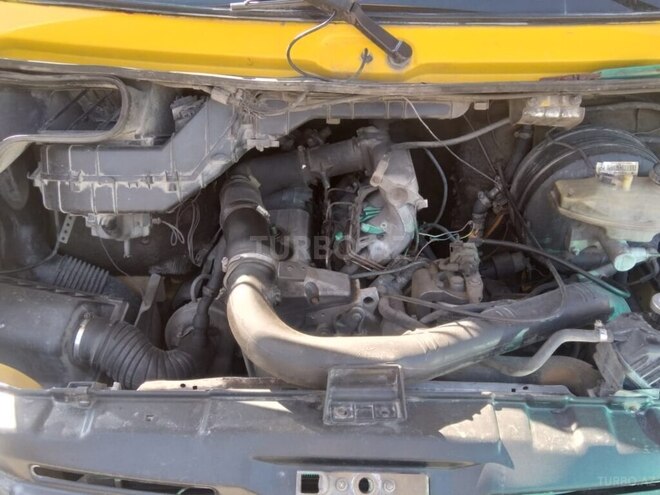 Mercedes Sprinter 313 2003, 678,453 km - 2.2 l - Sumqayıt