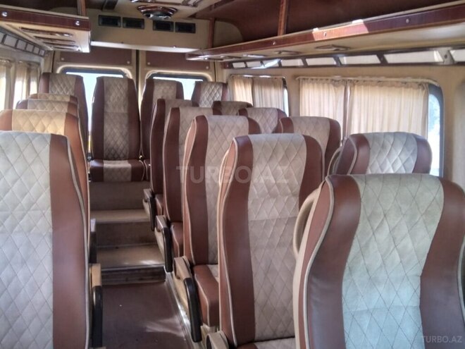 Mercedes Sprinter 313 2003, 678,453 km - 2.2 l - Sumqayıt