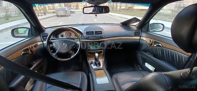 Mercedes E 350 2005, 277,000 km - 3.5 l - Bakı