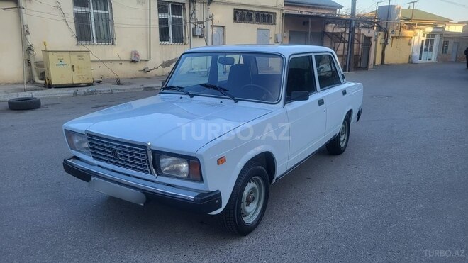 LADA (VAZ) 2107 2007, 22,000 km - 1.6 l - Bakı