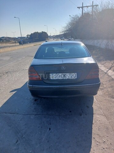 Mercedes C 220 2000, 294,297 km - 2.2 l - Bakı