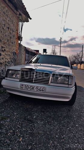 Mercedes E 230 1990, 350,000 km - 2.3 л - Balakən