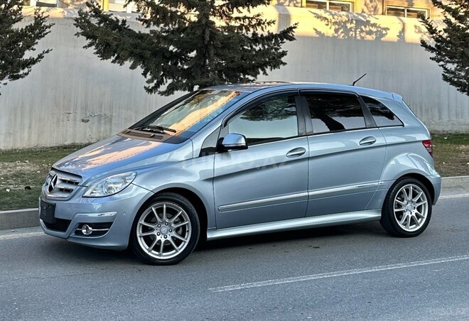 Mercedes B 170 2008, 102,000 km - 1.7 l - Bakı