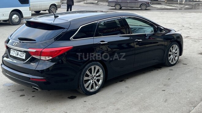 Hyundai i40 2011, 21,000 km - 1.7 l - Quba
