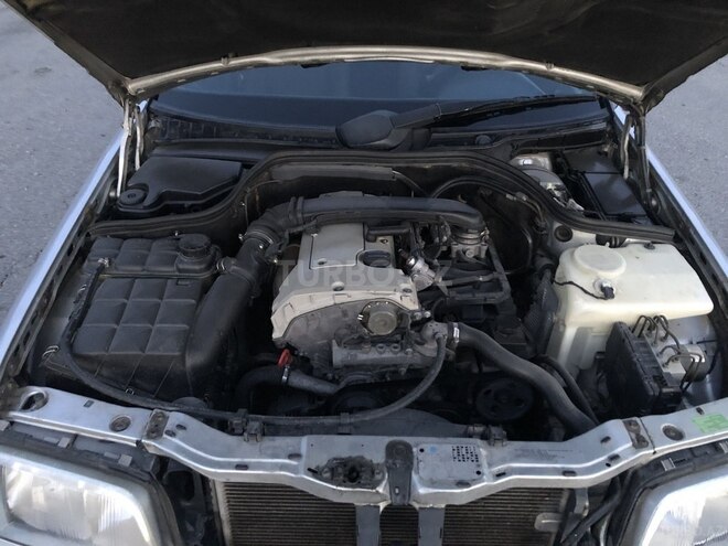 Mercedes C 180 1999, 495,000 km - 1.8 l - Bakı