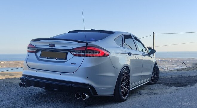 Ford Fusion 2018, 150,000 km - 1.5 л - Bakı