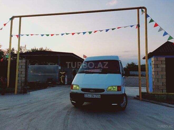 Ford Transit 1995, 275,000 km - 2.5 л - Sabirabad