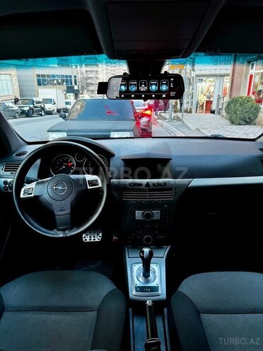 Opel Astra 2006, 288,000 km - 1.4 l - Bakı