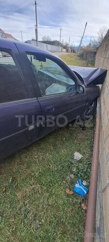 Opel Vectra 1996, 321,000 km - 2.0 l - İsmayıllı