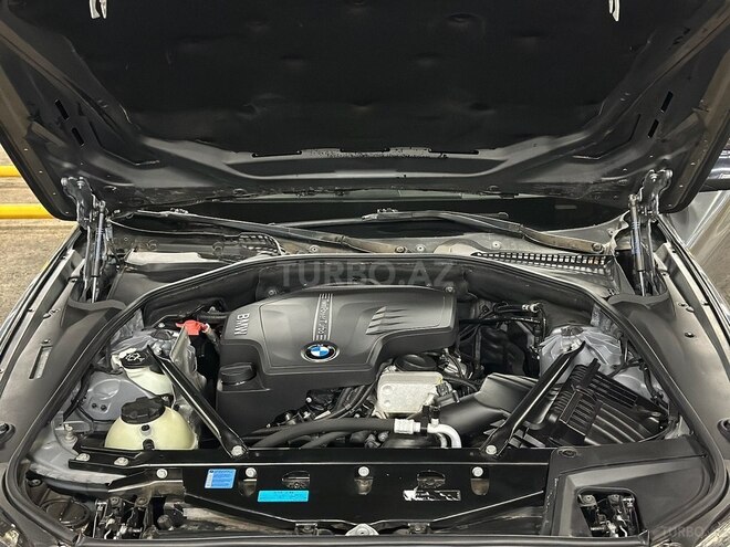 BMW 528 2014, 206,000 km - 2.0 л - Goranboy