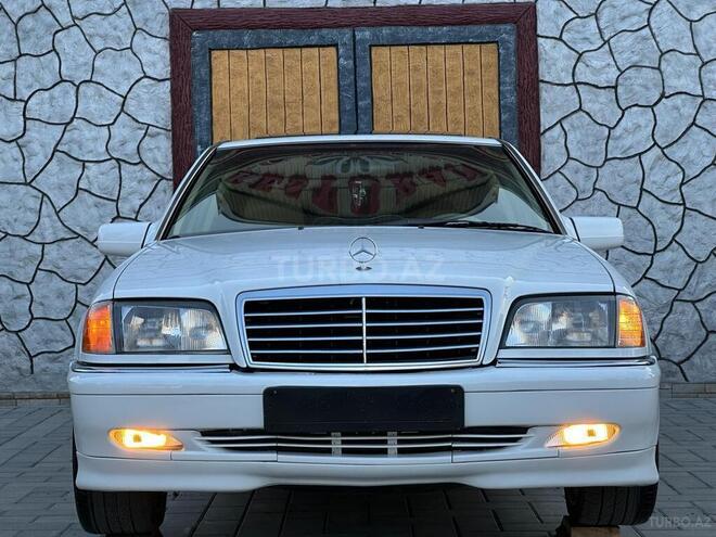 Mercedes C 230 1999, 286,000 km - 2.3 l - Saatlı