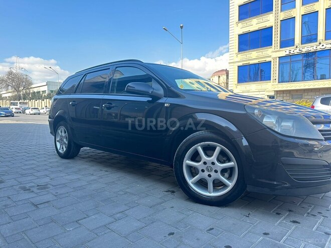 Opel Astra 2006, 317,000 km - 1.3 л - Bakı