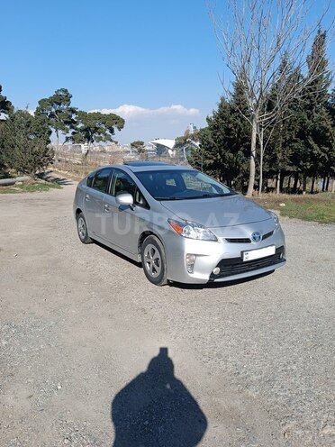 Toyota Prius 2015, 136,500 km - 1.8 l - Bakı