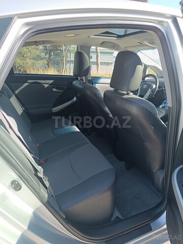 Toyota Prius 2015, 136,500 km - 1.8 l - Bakı