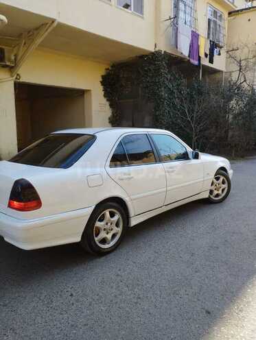 Mercedes C 180 1998, 298,000 km - 1.8 l - Bakı
