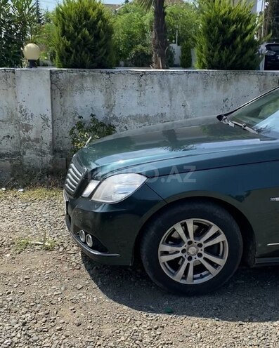 Mercedes E 220 2009, 270,000 km - 2.2 л - Lənkəran