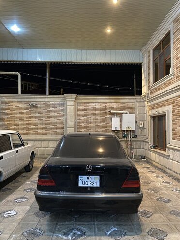 Mercedes C 230 1999, 241,402 km - 2.3 l - Bakı