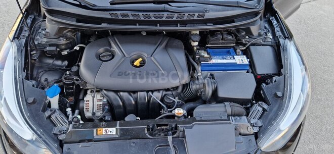 Hyundai Elantra 2015, 97,088 km - 1.8 l - Sumqayıt
