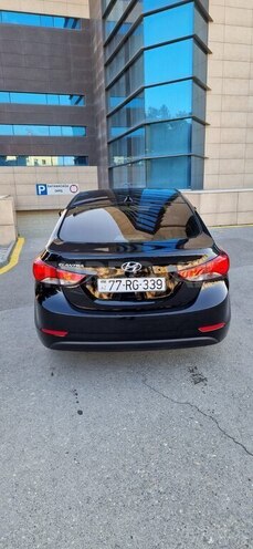 Hyundai Elantra 2015, 97,088 km - 1.8 l - Sumqayıt