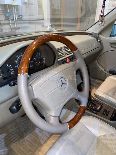Mercedes C 230 1999, 241,402 km - 2.3 l - Bakı