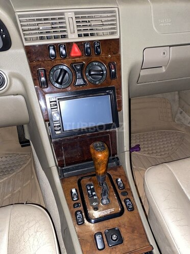 Mercedes C 230 1999, 241,402 km - 2.3 l - Bakı