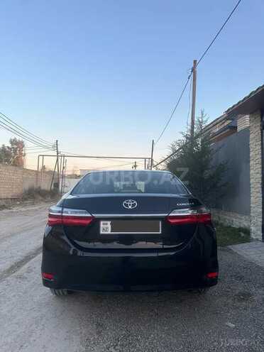 Toyota Corolla 2018, 96,000 km - 1.8 л - Bakı