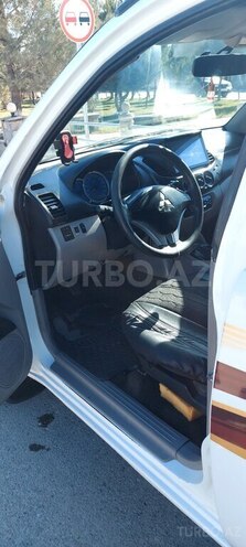 Mitsubishi L200 2009, 360,270 km - 2.5 l - Şabran