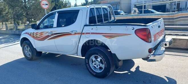 Mitsubishi L200 2009, 360,270 km - 2.5 l - Şabran