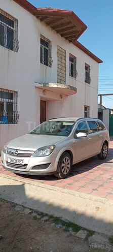 Opel Astra 2010, 158,000 km - 1.4 l - Sumqayıt