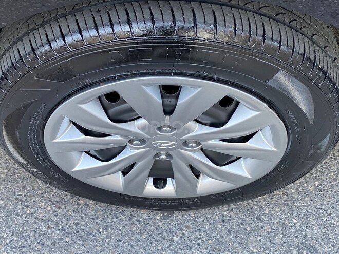 Hyundai Accent 2020, 60,000 km - 1.6 l - Bakı