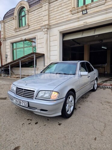 Mercedes C 230 2000, 280,000 km - 2.3 l - Gəncə