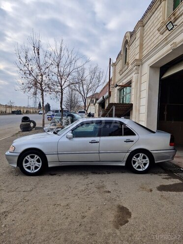 Mercedes C 230 2000, 280,000 km - 2.3 l - Gəncə