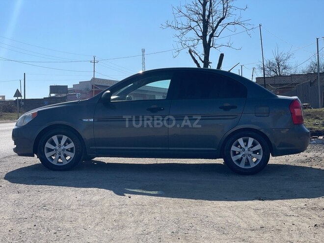 Hyundai Accent 2007, 264,000 km - 1.5 l - Quba