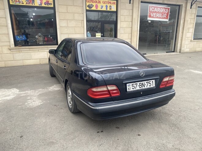 Mercedes E 240 1999, 148,800 km - 2.4 l - Şəmkir