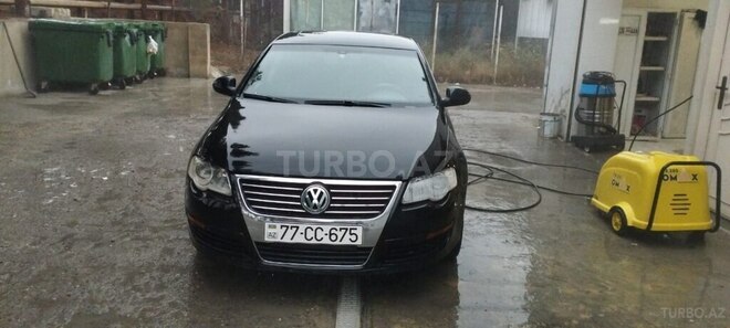 Volkswagen Passat 2006, 240,000 km - 2.0 l - Bakı