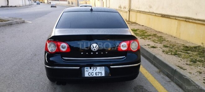 Volkswagen Passat 2006, 240,000 km - 2.0 l - Bakı